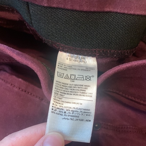 Old Navy Rockstar Mid-Rise Elastic Waist Skinny Jeggings Maroon Women’s 4R - Picture 7 of 15